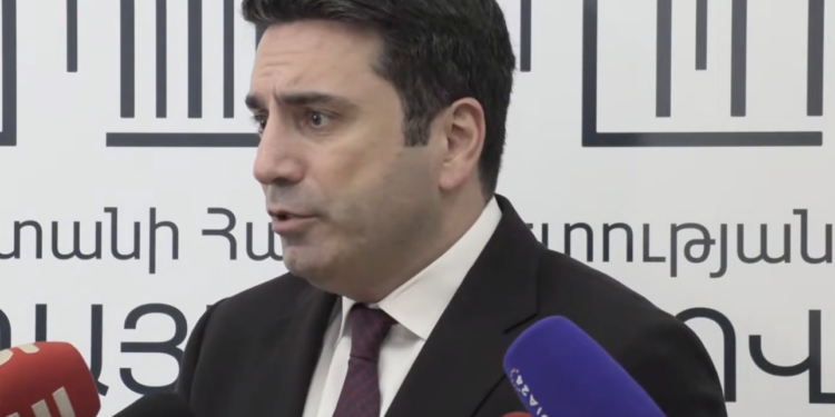 Կապիտուլյացիան ո՞րն է, ընդդիմության պայծառ դեմքերը ուրիշ բա՞ն էին պայմանավորվելու. Ալեն Սիմոնյան. տեսանյութ