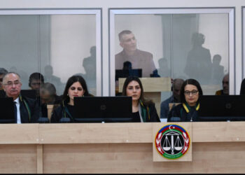 Այո, կռվել եմ Ադրբեջանի զինուժի դեմ. Դավիթ Մանուկյանը՝ Բաքվի դատարանում