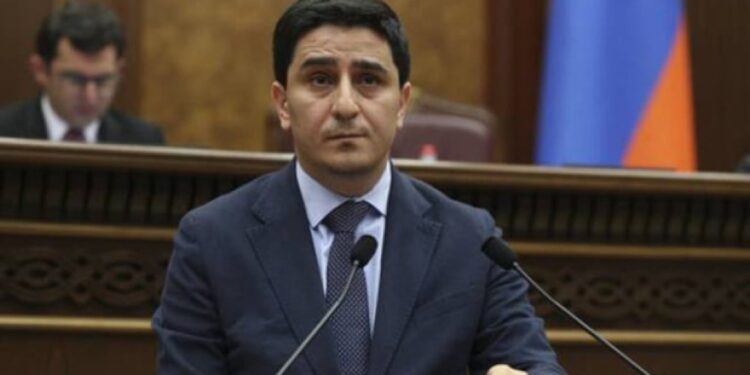 «Երախտագիտությունս եմ հայտնում ՀՀ վարչապետին». Եղիշե Կիրակոսյանը լքում է Միջազգային իրավական հարցերով ներկայացուցչի պաշտոնը