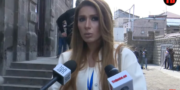 Ընտրողները քվեաթերթիկներն իրենց հետ դուրս են բերում. Գոհար Մելոյան. տեսանյութ