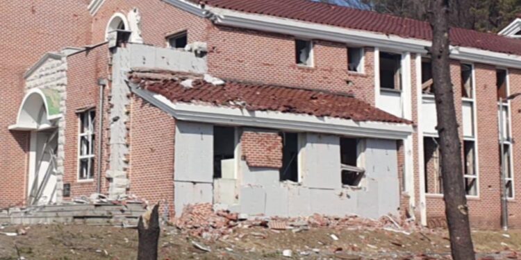 Հրվ. Կորեայում կործանիչը սխալմամբ 8 ռումբ է գցել քաղաքացիական շենքերի և եկեղեցու վրա, կա 15 վիրավոր