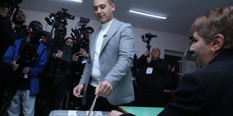 «Ով էլ հաղթի Գյումրիի ընտրություններում՝ շնորհավորելու եմ». Մարտուն Գրիգորյան