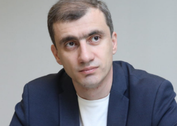 «Իշխանությանը պաշտոնապես հրավիրում եմ միասին գնալ Սոթք` պայմանով, որ եթե ես ապացուցում եմ, որ գիշերը կրակոցներ են եղել, ապա դուք հրաժարական եք տալիս». Մեսրոպ Առաքելյան