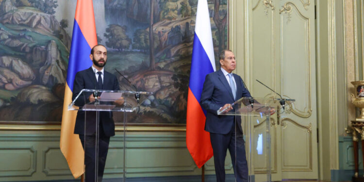 Միրզոյանն ու Լավրովը քննարկել են երկկողմ և տարածաշրջանային հարցեր