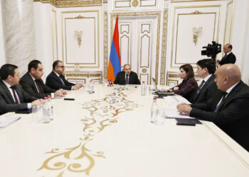 Փաշինյանի գլխավորությամբ քննարկվել է առողջապահական հաստատությունների կառուցման ծրագրերի ընթացքը