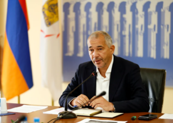 «Երեկ ձերբակալված քաղաքապետարանի պաշտոնյայի նկատմամբ կալանավորելու միջնորդությունը չի բավարարվել». Կոստանյան