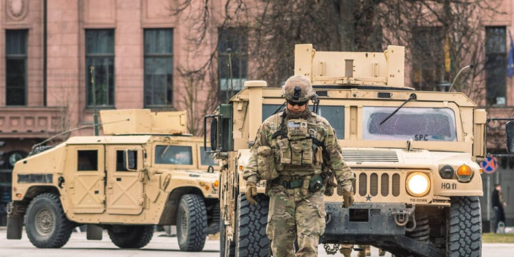 ԱՄՆ-ն նախատեսում է Գերմանիայում իր ռազմաբազայից ժամանակավորապես Հայաստան տեղափոխել 151 միավոր ռազմական տեխնիկա և սարքավորումներ. RT