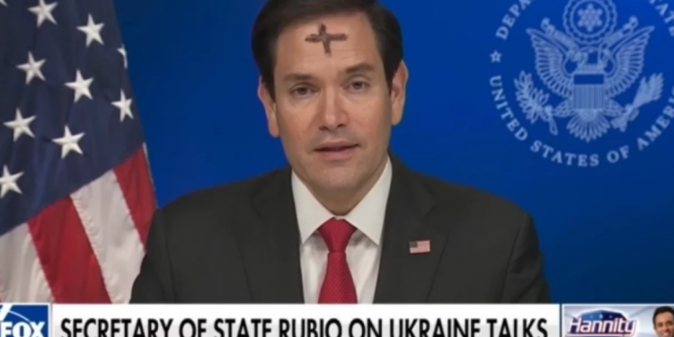 ԱՄՆ պետքարտուղարը եթերում է հայտնվել՝ ճակատին սև խաչով. տեսանյութ