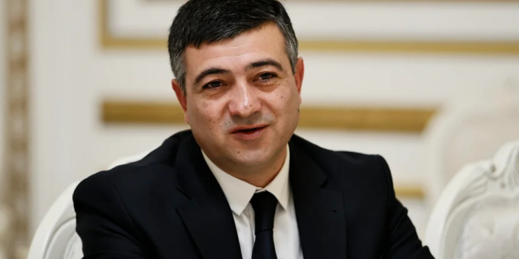 «Մեզ տրված քվեները չենք փոշիացնելու, այն ծառայելու է Գյումրուն ու բոլոր գյումրեցիներին». Սարիկ Մինասյան