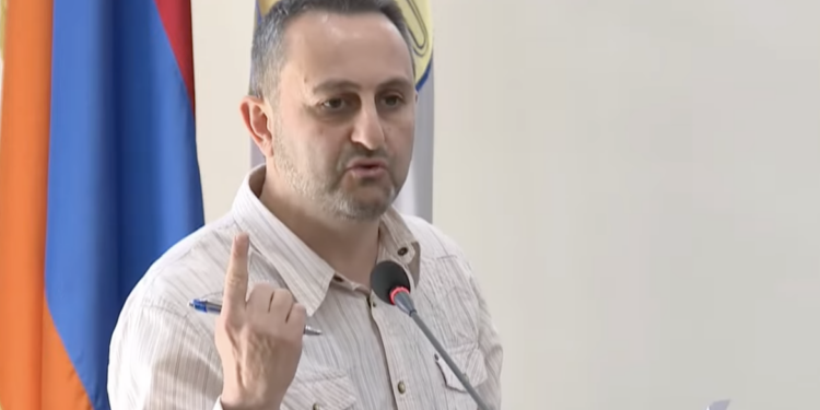 Ավինյանի կնոջ ընկերուհին ստացել է 4.2 մլն դոլար՝ 8 օրվա ընկերությամբ. Զառուկյան. տեսանյութ