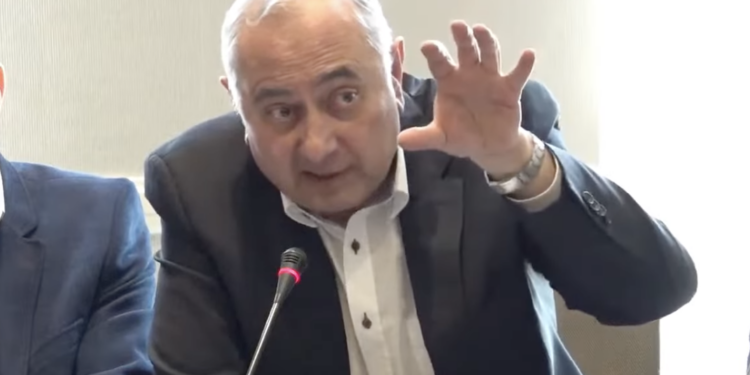 Ունենք ճանապարհային քարտեզ. Չարչյան. տեսանյութ