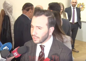 Գյումրիում ով ասես լափառոշ բերանը մինչև որտեղ բացում ա, ճնշման մասին որևէ խոսք չկա. Հայկ Կոնջորյան. տեսանյութ