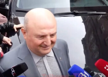 Ասեք՝ Ղուկասյան Վարդանի շունը բռնաբարել է հարևանի շանը, լկտի սուտ է, որ եղբորս թոռը բռնաբարել է. տեսանյութ