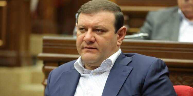 Տարոն Մարգարյանը որոշում է կայացրել. «Հրապարակ»