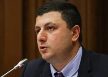 «Ադրբեջանը շարունակում է անկանոն կրակահերթերը, ՊՆ-ին էլ մեղադրում է ԱԹՍ-ների ակտիվության հարցում». Տ. Աբրահամյան