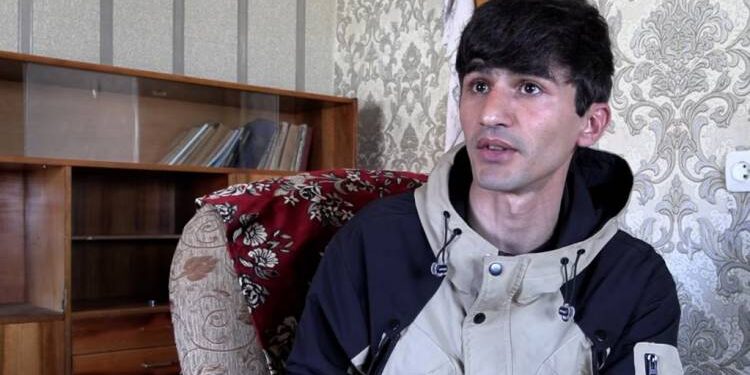 Տիգրան Ուլուբաբյանին ծեծած ոստիկաններից մեկը «շրջիկ» ջարդարար է․ «Հրապարակ»