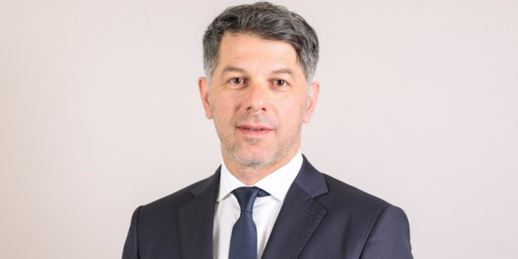 Անընդունելի է նման վերաբերմունքը հյուր թիմի երկրպագուների նկատմամբ.ՎՖՖ նախագահն արձագանքել է երկրպագուների խաղադաշտ ներխուժմանը