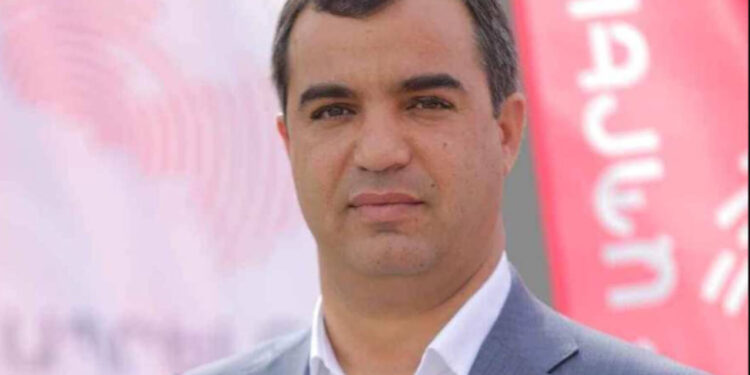 «Ես ոչ մեկին չեմ միանալու». Փարաքարի ավագանու թեկնածու Վալոդյա Գրիգորյան