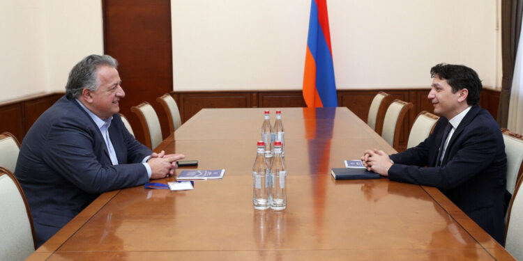 Վահե Հովհաննիսյանը Նուբար Աֆեյանին է ներկայացրել Հայաստանում ներդրումային միջավայրի բարելավման հնարավորությունները