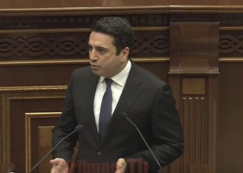 Դուք տուպիկի մեջ եք, իշխանություն չեք ուզում վերցնեք, գցած էր՝ չէիք վերցնում. Ալեն Սիմոնյան. տեսանյութ