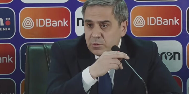 Սուտ եք խոսում, ի՞նչ 20.000 եվրո. Մելիքբեկյանին հունից հանեց հարցը. տեսանյութ