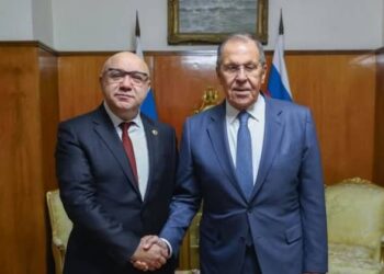 Դեսպանահավաքին կոշտ զգուշացումներ են եղել․ «Հրապարակ»