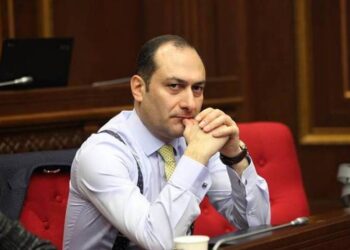 ՍԴ թեկնածուի փնտրտուք է․ «Հրապարակ»