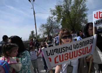 Արցախցիներն անցնելու են կոնկրետ գործողությունների․ «Հրապարակ»