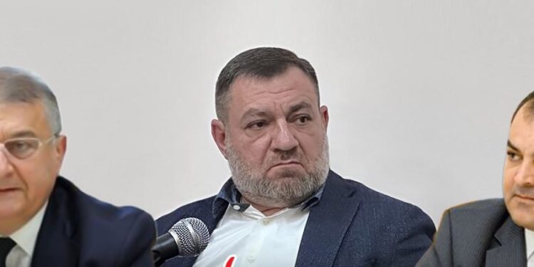 ԲԴԽ նախկին նախագահ Գագիկ Ջհանգիրյանն ու նախկին գլխավոր դատախազ Արթուր Դավթյանը կհրավիրվեն դատարան Ռուբեն Վարդազարյանի գործով․ «Ժողովուրդ»