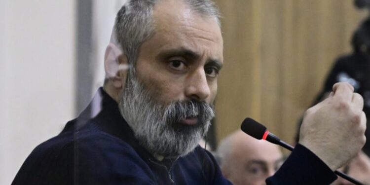 «Ես ասել եմ՝ Իվանյանի դեպքերի պատասխանատուն հենց ադրբեջանական կողմն է… Լավ եղեք, պինդ եղեք, մեր մասին մի՛ մտածեք». Դավիթ Բաբայանի աուդիոուղերձը՝ Բաքվի բանտից