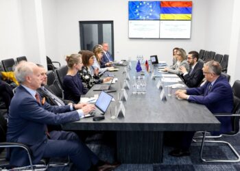 Վիզաների ազատականացման հեռանկարներն օրակարգում են․ ՆԳ նախարարի տեղակալն ընդունել է ԵՄ փորձագիտական երկրորդ առաքելությանը