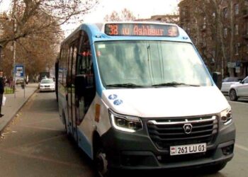 Դանակահարել են 38 երթուղու ավտոբուսի վարորդին