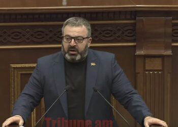 Մահակը օգտագործվելու է համայնքների ընդդիամդիր ղեկավարներների գլխին․ Գառնիկ Դանիելյան. տեսանյութ