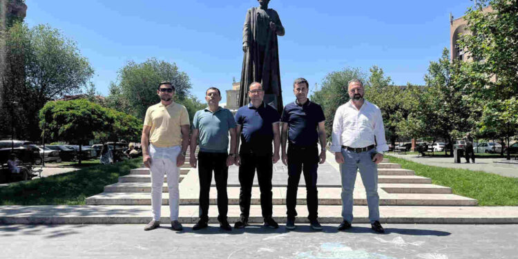 Թաղապետի ու նրա ենթակաների արարքները լիովին համապատասխանում են ոչ միայն խուլիգանության, այլև խոշտանգման հանցակազմին. Հինգ իրավապաշտպանների նախաձեռնություն