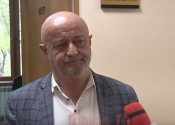 Ինձ կուտ տալ պետք չի՛. Ալեն Սիմոնյանի վերաբերմունքի պատճառով ՔՊ-ի հետ չեմ քվեարկելու. տեսանյութ