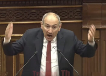 Փաշինյանն ընկավ հիստերիայի մեջ․ «Ասում են` ժողովու՛րդ, սրանք բյուջե են լցնում, հասե՛ք». Նիկոլ Փաշինյան. տեսանյութ