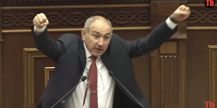 Պատերի տակ շարում են, գնդակահարում են, ասում են՝ խվա՜յ, սիրտս հովացավ. Փաշինյանի պահվածքը. տեսանյութ