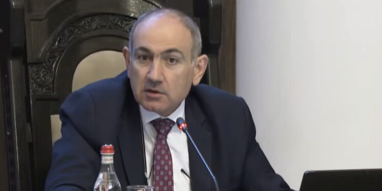 Մարդը հաց չունի, սոված ա, աջակցում ենք, հաջորդ օրը պարզվում ա՝ էլի հաց չունի. Նիկոլ Փաշինյան. տեսանյութ