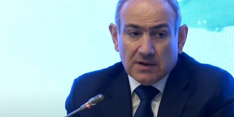 «Պաշտոնապես արձանագրված սահմանադրական հանրաքվեների արդյունքները չեն արտահայտում ժողովրդի կամքը»․ Փաշինյան