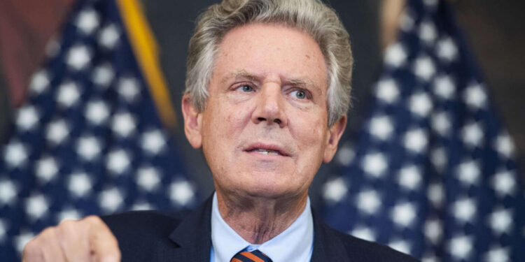 Պատմությունը պահանջում է պարզություն, ոչ թե վախկոտություն. կոնգրեսական Փալոունը քննադատել է Թրամփին` «ցեղասպանություն» եզրույթը չարտաբերելու համար