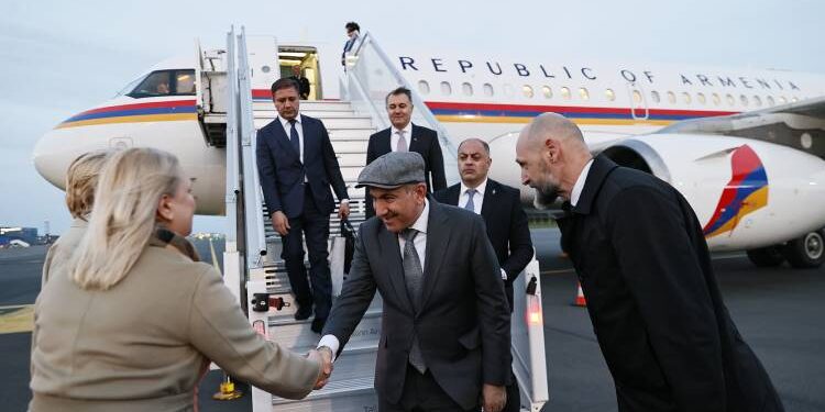 Նիկոլ Փաշինյանը փորձում է մեղմել արևմուտքի՝ իր նկատմամբ վերաբերմունքը․ «Հրապարակ»