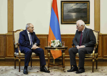 «Ռազմավարական բնույթի որոշումներ կայացնելիս Կառավարության և նախագահի միջև խորհրդակցությունները շատ կարևոր են». Փաշինյանը շնորհավորել է Խաչատուրյանին