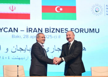 «Այս ուղևորությունը վստահության ամրապնդման և համապարփակ համագործակցության նոր հորիզոններ բացելու նախերգանք է». Իրանի նախագահը՝ Բաքու այցի մասին