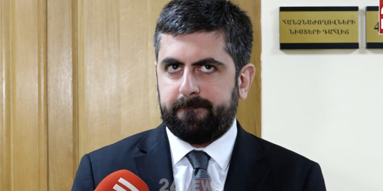 «Չէ, չեմ կարող փաբ չգնալ, որովհետև դա իմ սոցիալական կյանքի մի մասն է, որից ես նաև հաճույք եմ ստանում»․ Սարգիս Խանդանյան