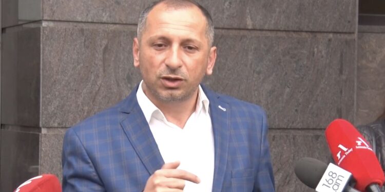 Բացերի պատասխանատուն բանկերն են, կիբերանվտանգություն խնդիր է․ քաղաքացի. տեսանյութ