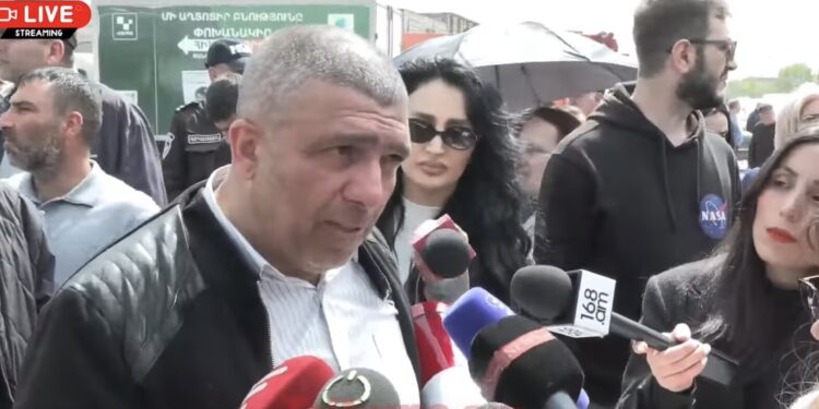 45 րոպե ժամանակ, ճամփեն էլի փակելու ենք. քասախցի. տեսանյութ