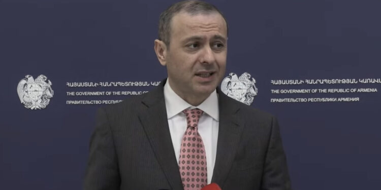 Ո՞ր տեսախցիկով եք տեսել, որ սահմանին կուտակումներ կան. Արմեն Գրիգորյան. տեսանյութ