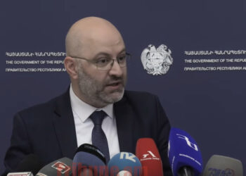 Մարդագողությա՞մբ եք զբաղվելու, որ ձեր Սարիկին սարքեք քաղաքապետ. Առուշանյանի արձագանքը. տեսանյութ