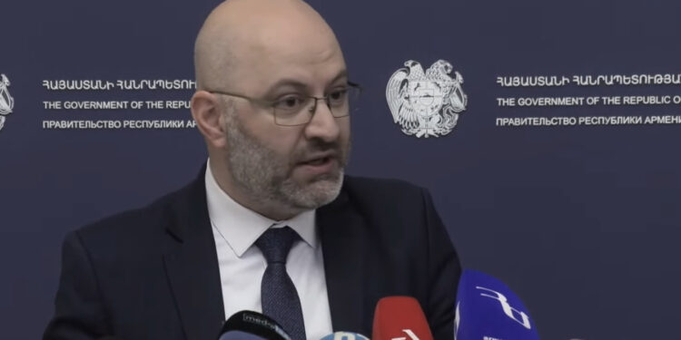 Մարդագողությա՞մբ եք զբաղվելու, որ ձեր Սարիկին սարքեք քաղաքապետ. Առուշանյանի արձագանքը. տեսանյութ