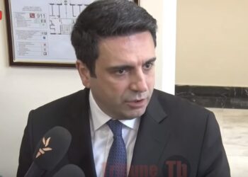 Եթե ինձ բարև տալու չկա, ուրեմն ձեզ պատասխանելու չկա. Ալեն Սիմոնյանը՝ լրագրողին. տեսանյութ